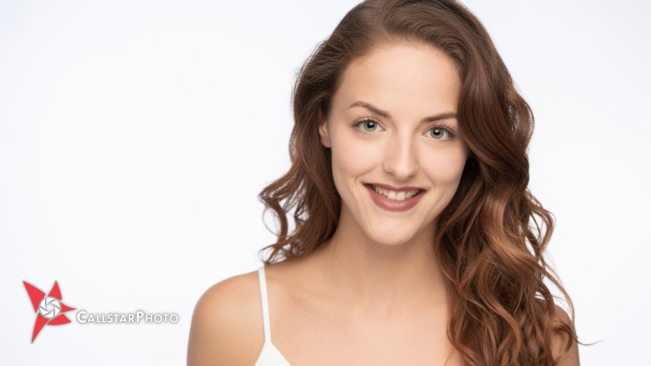 Professional headshot by Callstar Photo